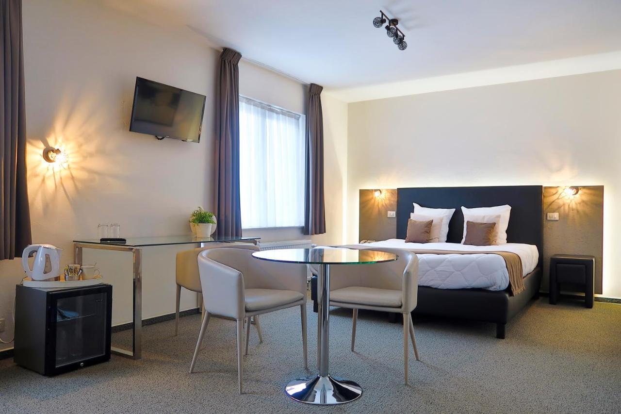 Hotel Adoma Gent Kültér fotó