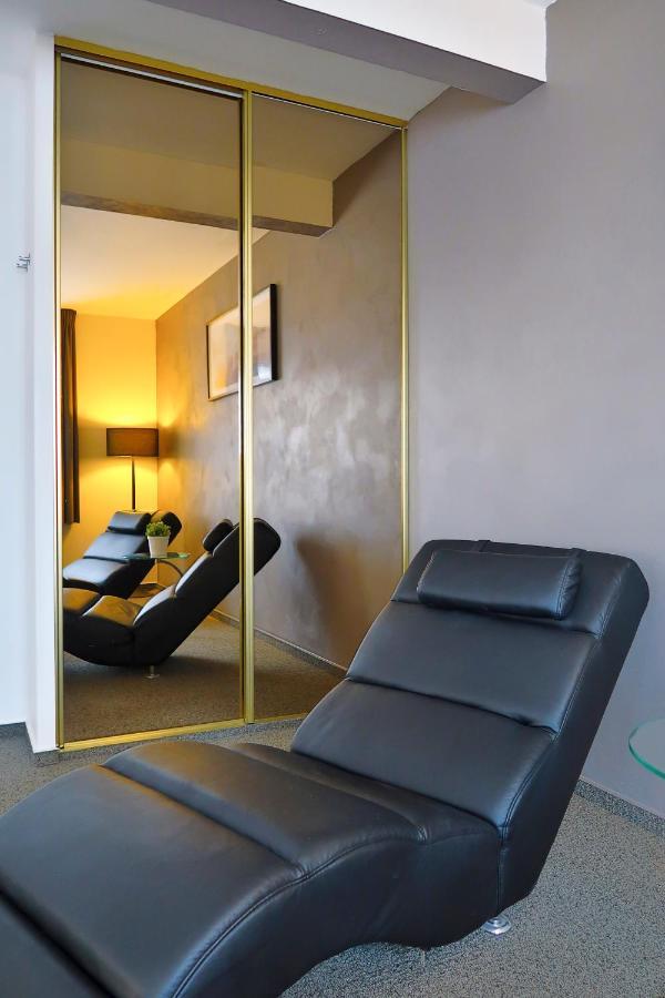 Hotel Adoma Gent Kültér fotó